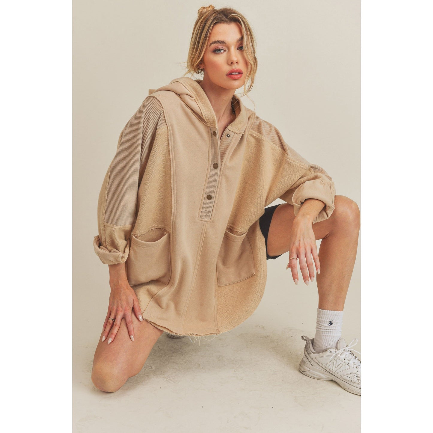 Dove Pullover