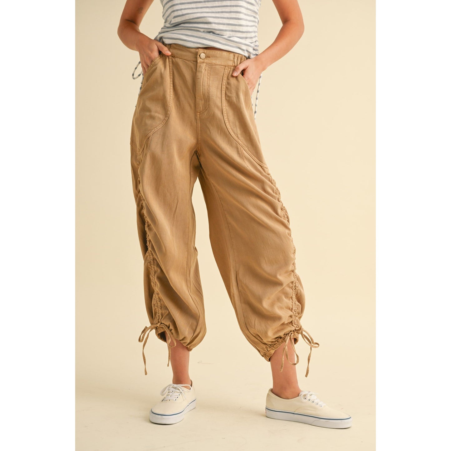 Driftwood Ruched Pant