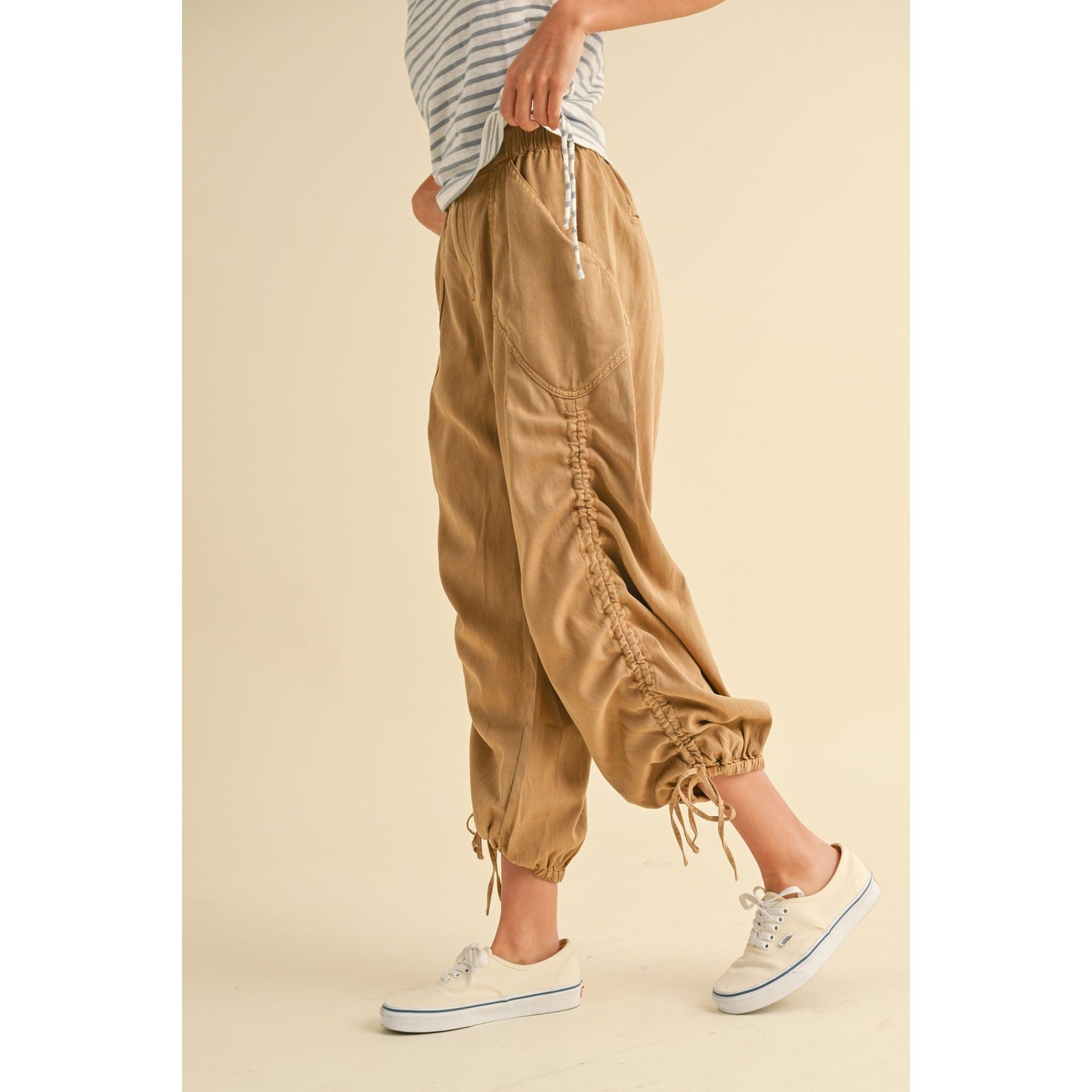 Driftwood Ruched Pant