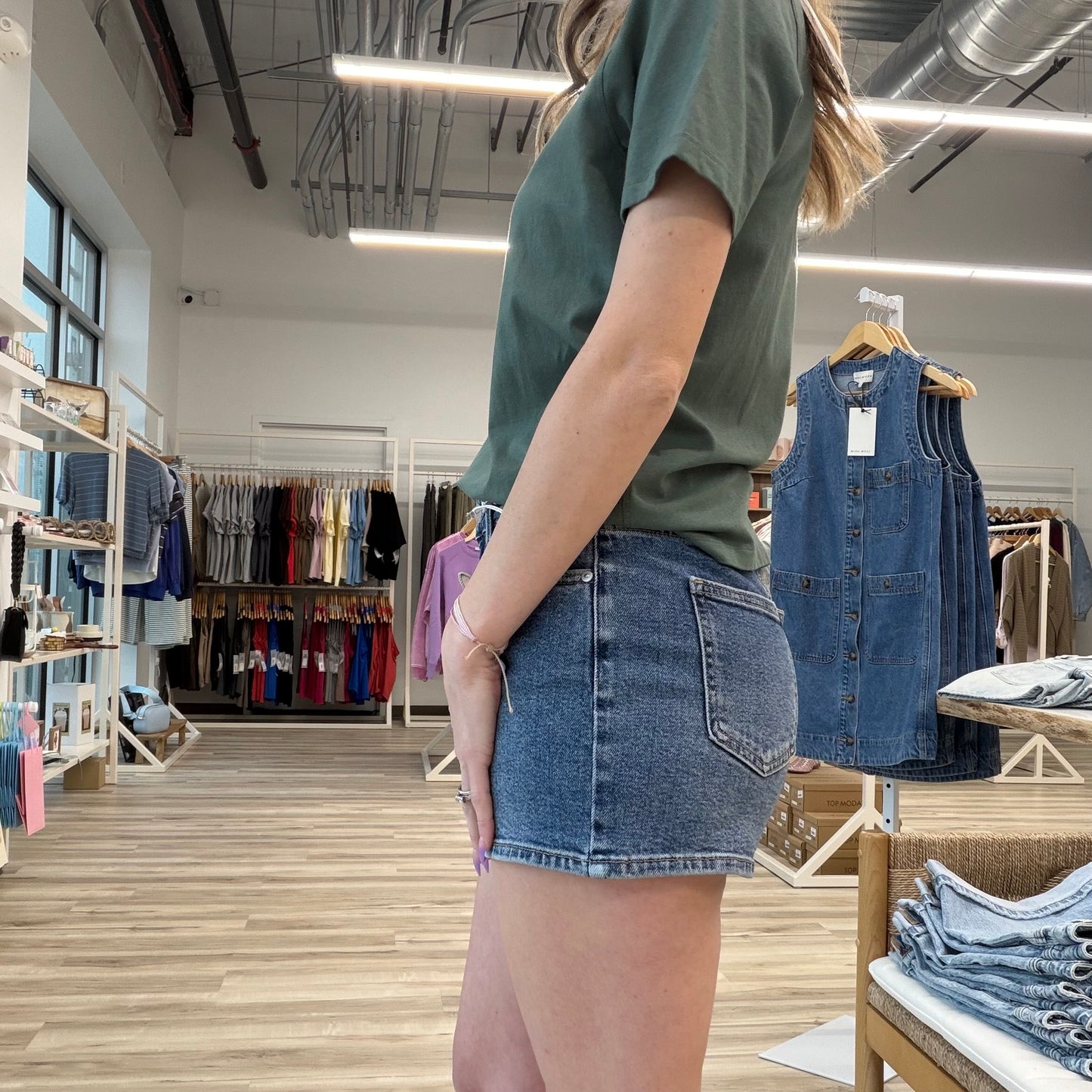 JBD Clean Hem Shorts