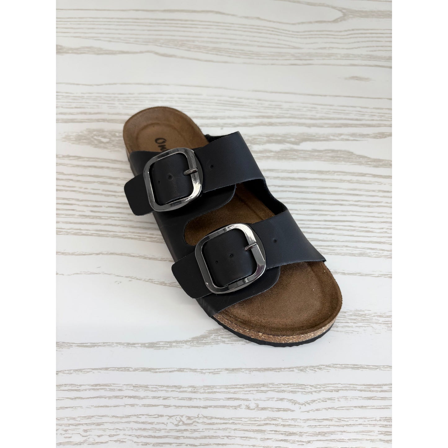 Bold Buckle Slide Sandal – Black
