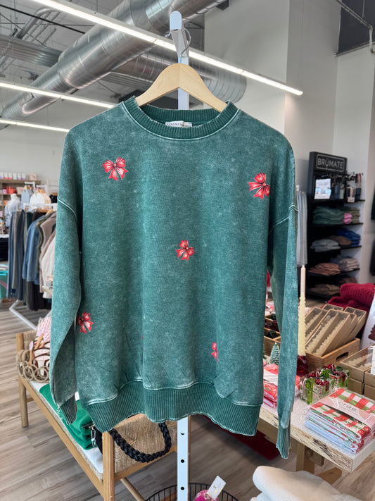 Zenana Holiday Bows Sweatshirt