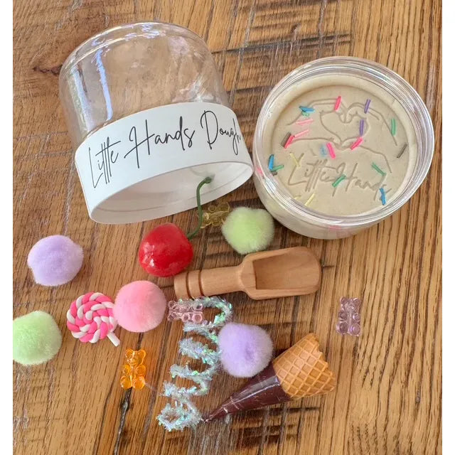 Play Dough To-Go Jars