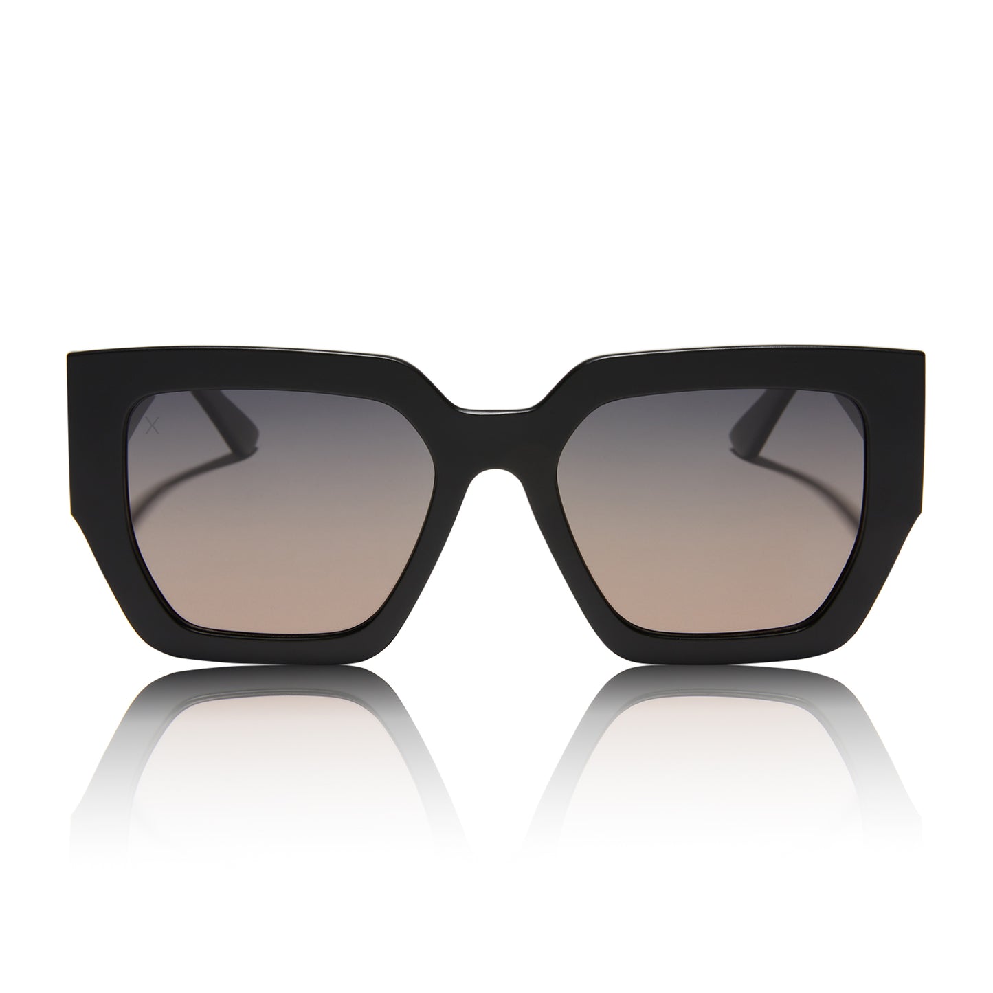 She’s a 10 Matte Black Sunglasses
