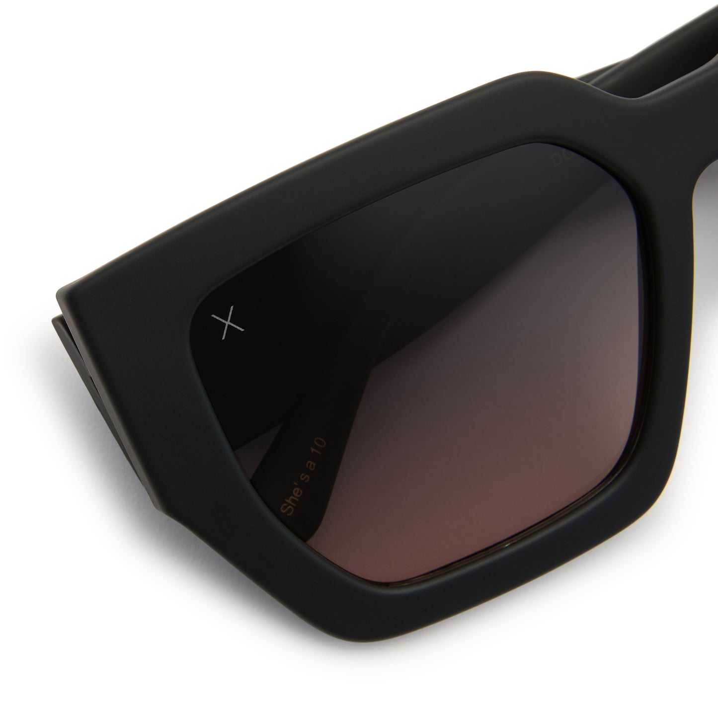 She’s a 10 Matte Black Sunglasses